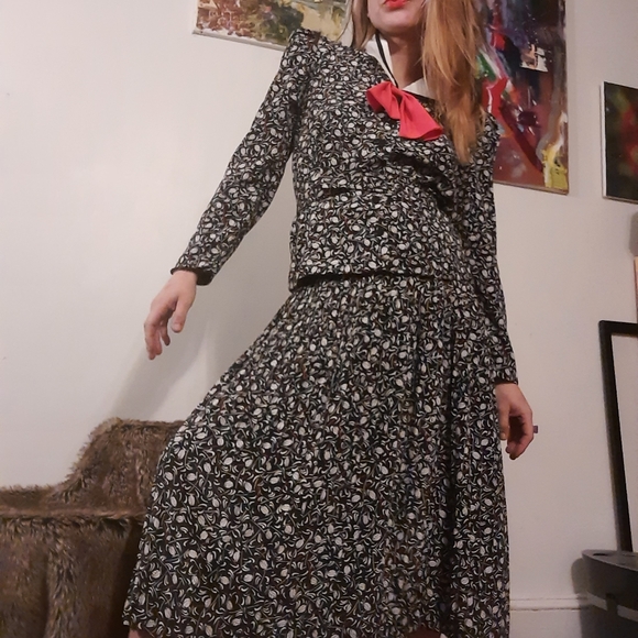 70's does 40's geometric Act I Petites skirt set - Picture 7 of 16